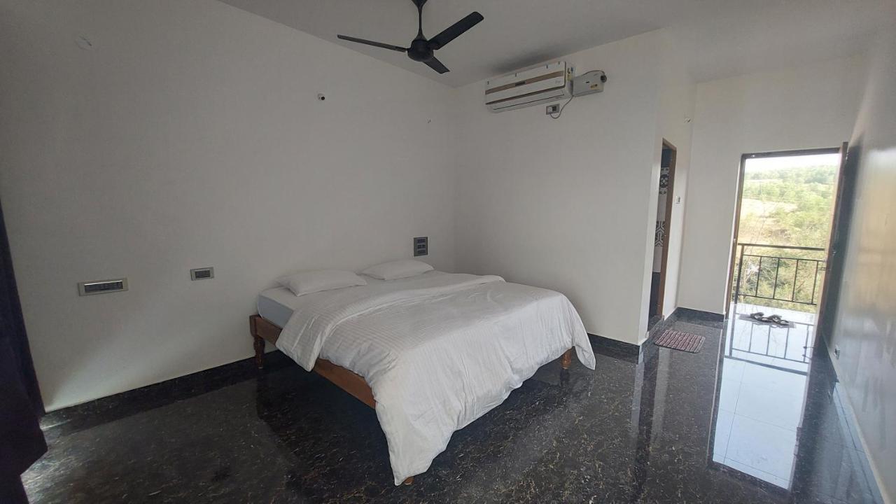 Hostelife Gokarna Gokarna  Luaran gambar